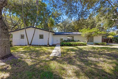 16412 Sw 74th Ct, Palmetto Bay, FL, 33157-3857 | Card Image