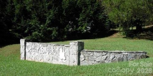 5-5 Cedarbrook Ln, Nebo, NC, 28761-8691 | Card Image