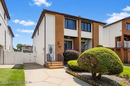 267 Doane Ave, Staten Island, NY, 10308-1516 | Card Image