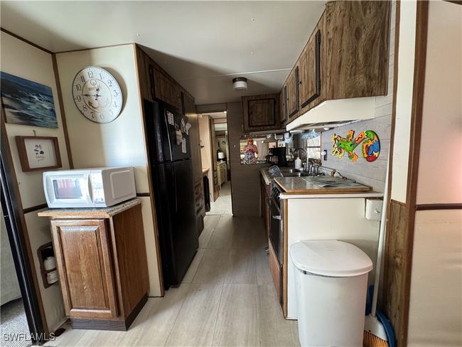 271 - 1003 Pine Dr, House other with 1 bedrooms, 2 bathrooms and null parking in NAPLES FL | Image 11