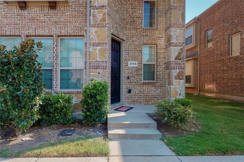 2556 Sarah Ln, Lewisville, TX, 75056-3919 | Card Image