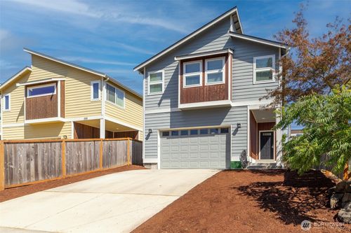 238 Sw 154th St, Burien, WA, 98166-2318 | Card Image