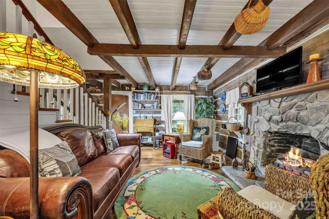 189 Woodstock Dr, House other with 2 bedrooms, 2 bathrooms and null parking in West Jefferson NC | Image 25
