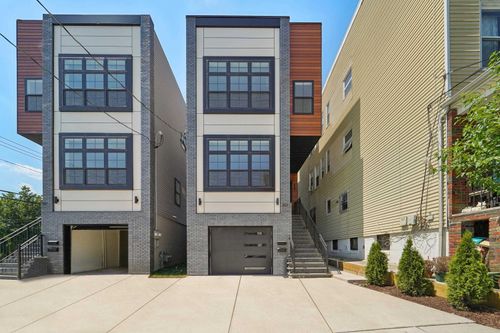 1-90 E 27th St, Bayonne, NJ, 07002-4909 | Card Image
