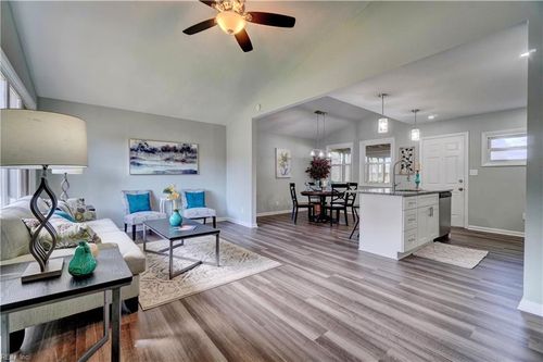 3520 Evangeline St, Norfolk, VA, 23502-3107 | Card Image