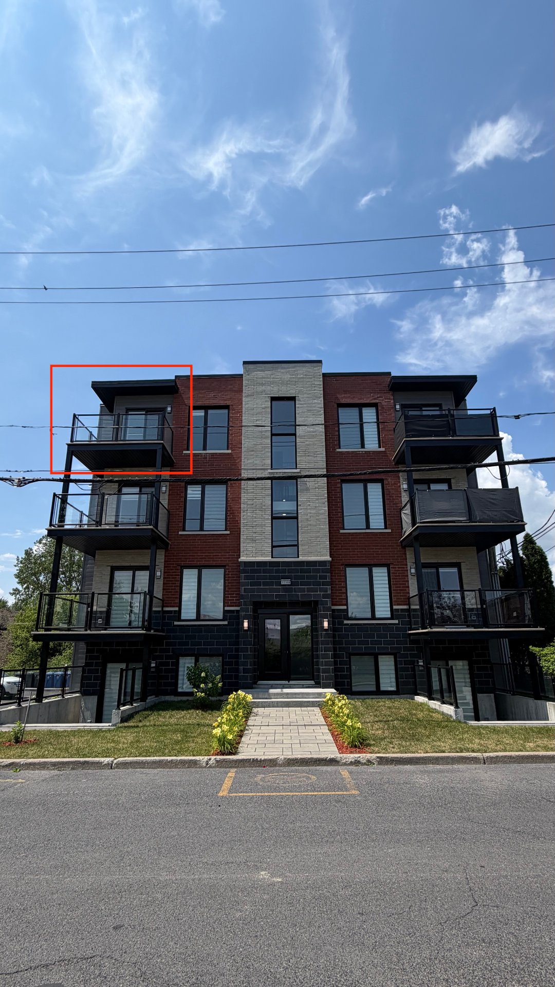 Residential Lease in Longueuil (Saint-Hubert) 5