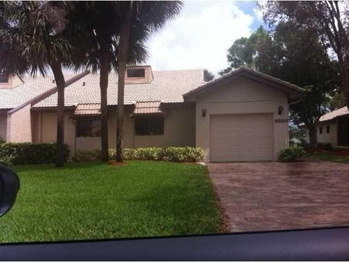 6800 Parisian Way, Lake Worth, FL, 33467-5727 | Card Image