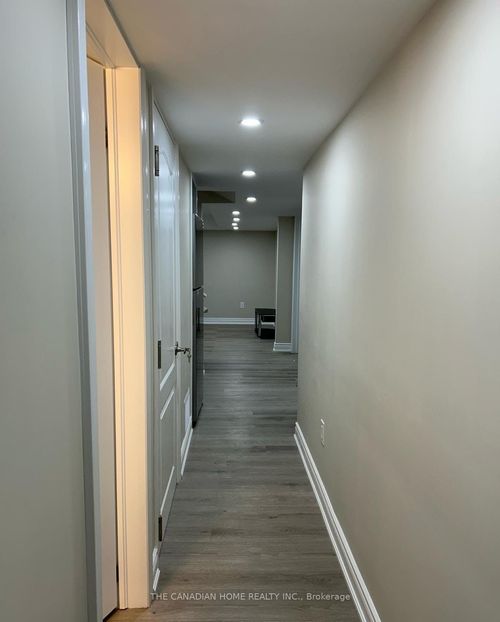 bsmt-12 Kilmarnock Cres, Whitby, ON, L1P0E8 | Card Image