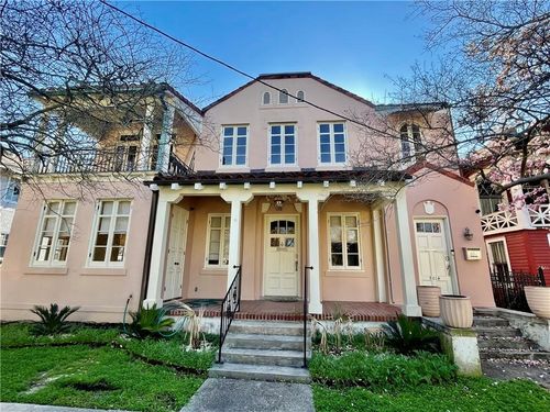 b-8014 Burthe St, New Orleans, LA, 70118-2733 | Card Image