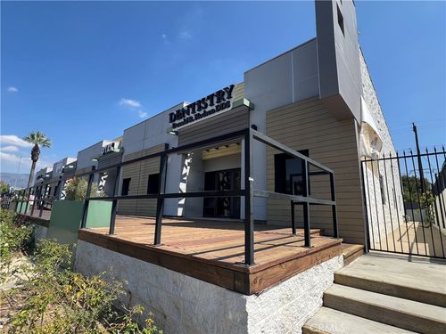 1996 Indian Hill Blvd, Pomona, CA, 91767-3620 | Card Image