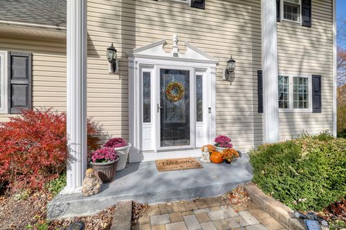 19 The Dr, Westtown, NY, 10998-3010 | Card Image