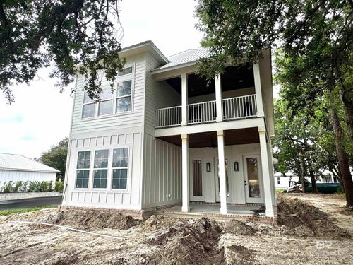 2613 Chastain St, Gulf Shores, AL, 36542-6704 | Card Image