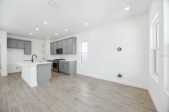 172 Eagleston Ln, House other with 3 bedrooms, 3 bathrooms and null parking in LAKEWOOD RCH FL | Image 10