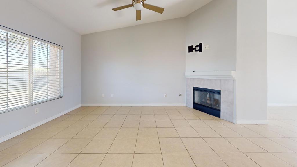 Residential Lease in Indio 3