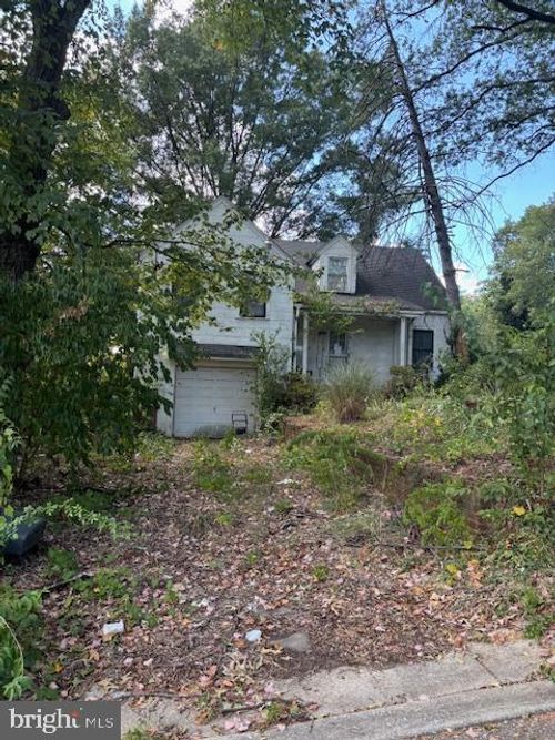 3908 53rd St, BLADENSBURG, MD, 20710-2312 | Card Image