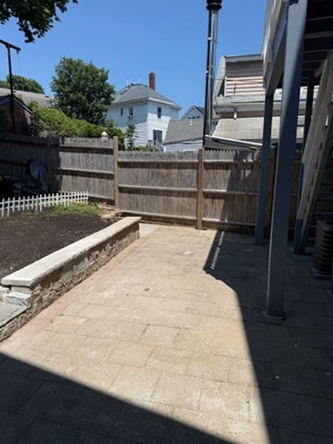APT-1 - 9 Foster St, Condo with 2 bedrooms, 1 bathrooms and null parking in Gloucester MA | Image 13