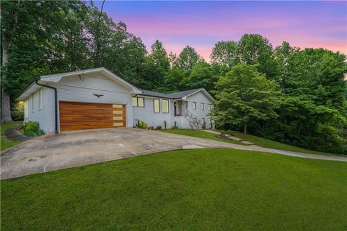4025 Cheoah Dr, Douglasville, GA, 30135-2407 | Card Image