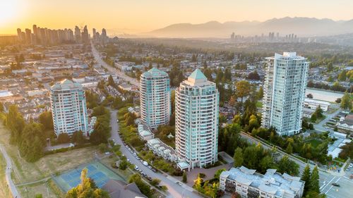 1401-6659 Southoaks Cres, Burnaby, BC, V5E4M9 | Card Image