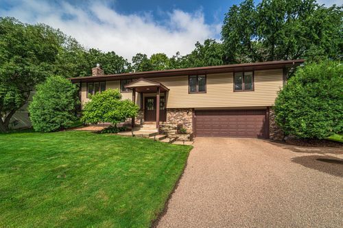 303 Heather Ln, Long Lake, MN, 55356-9255 | Card Image
