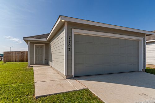 7703 Chancery Gate, San Antonio, TX, 78253-7358 | Card Image