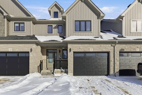 5 Swain Cres, Collingwood, ON, L9Y5T3 | Card Image