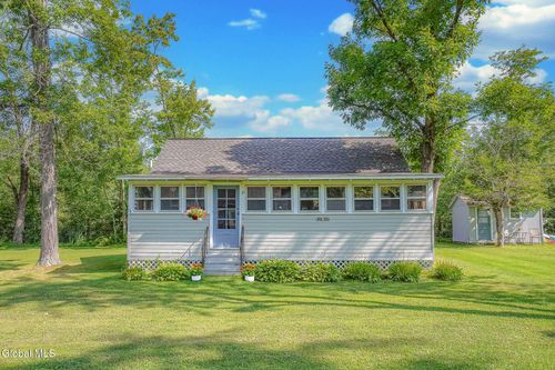 10 Dunning Rd, Ballston Spa, NY, 12020-4298 | Card Image