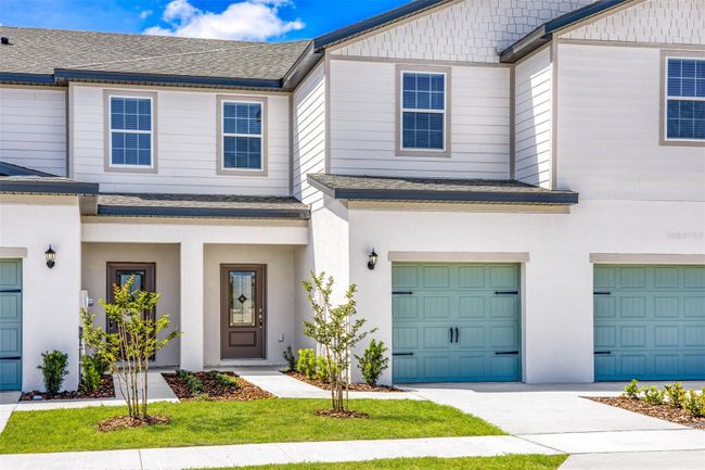 908 Poppy Lane, Townhouse with 3 bedrooms, 2 bathrooms and null parking in Dundee FL | Image 2