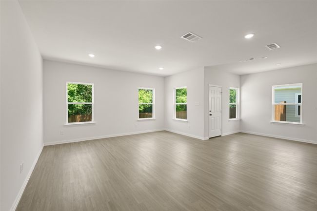 1605 Annabelle- Living Room-1 | Image 5