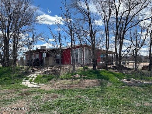 2715 W Annie Rd, Paulden, AZ, 86334-3102 | Card Image