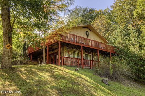 2914 Easy St, Sevierville, TN, 37862-7588 | Card Image