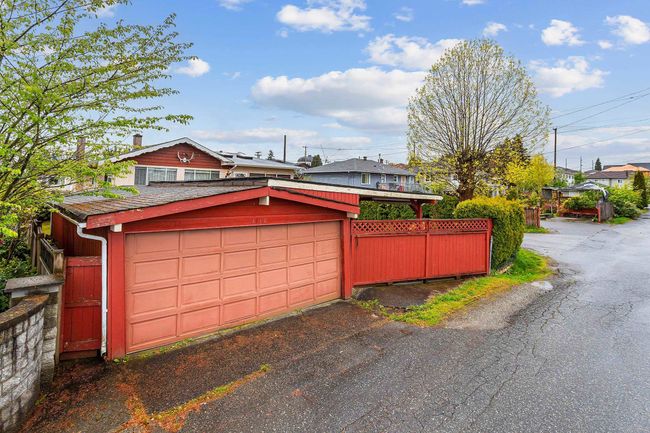 3713 Fir Street, House other with 4 bedrooms, 1 bathrooms and 2 parking in Burnaby BC | Image 38