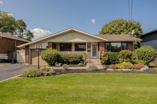 407 Murray St, Grimsby, ON, L3M3P5 | Card Image