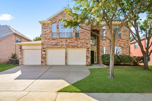 7833 Harvest Hill Rd, North Richland Hills, TX, 76182-7349 | Card Image