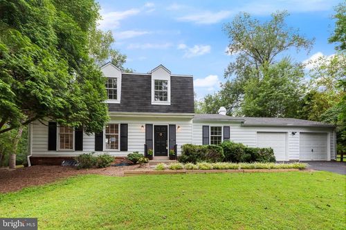 1802 Cranberry Ln, RESTON, VA, 20191-5204 | Card Image