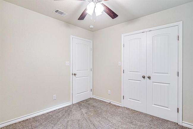 202 - 200 Honey Bee Dr, Home with 3 bedrooms, 2 bathrooms and null parking in Joshua TX | Image 12