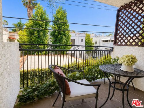 203-6151 S Orange Dr, Los Angeles, CA, 90036-3010 | Card Image