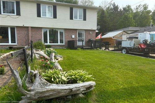 47 B Washington Cres, Elliot Lake, ON, P5A2L6 | Card Image