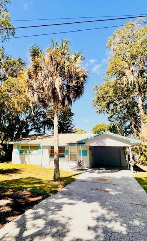 6125 Beacon Point Dr, WEEKI WACHEE, FL, 34607-1314 | Card Image