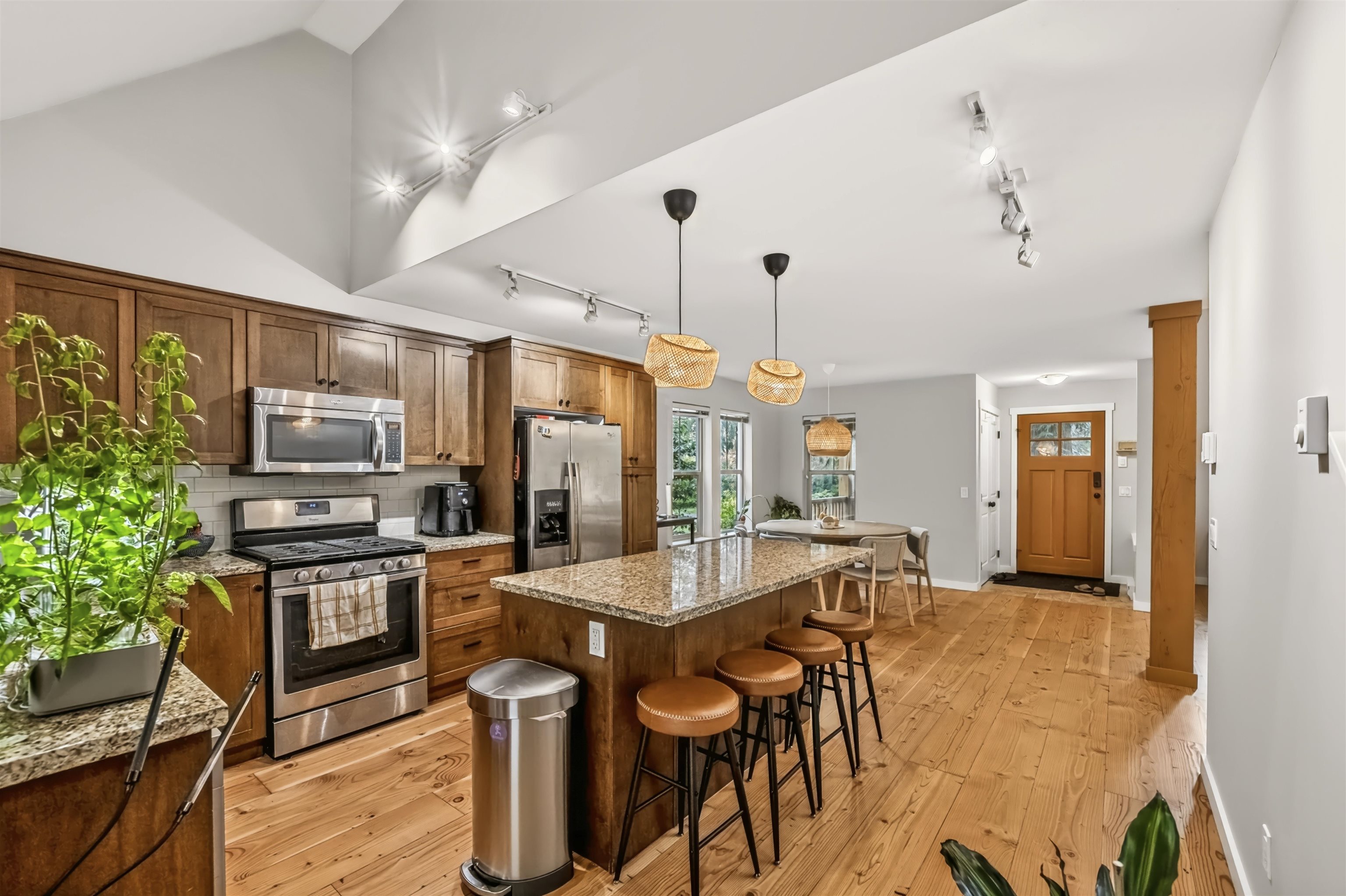 Residential in Lindell Beach 5
