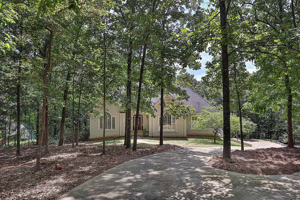 Oliver Trail Ln, Phenix City, AL 36867