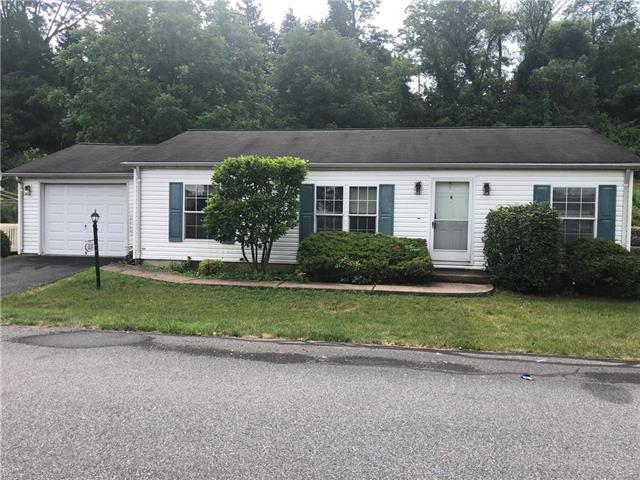 Abbey Rd, Easton, PA 18040