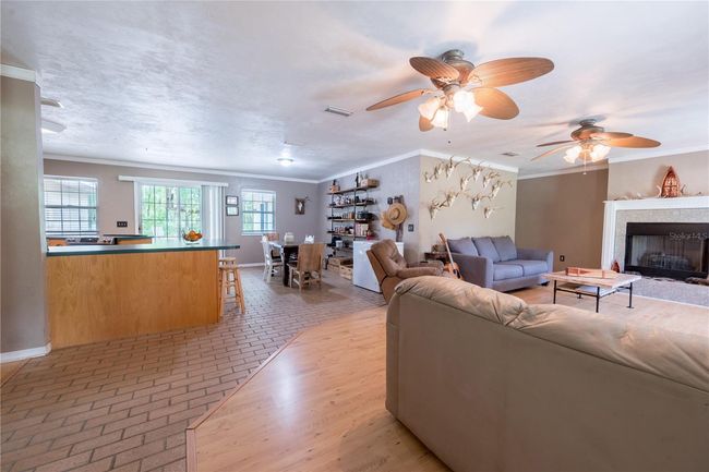 5876 Sw 52 Nd Ter, House other with 4 bedrooms, 2 bathrooms and null parking in LAKE BUTLER FL | Image 4