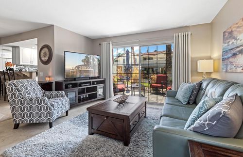 unit-p101-500 S Farrell Dr, Palm Springs, CA, 92264-8293 | Card Image