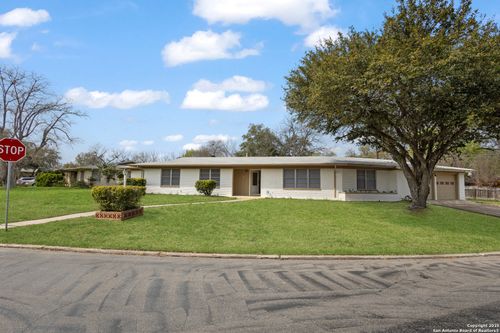 351 Northridge Dr, San Antonio, TX, 78209-2955 | Card Image