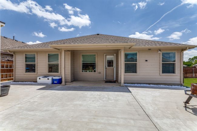 8305 Artesian Springs Dr, House other with 4 bedrooms, 2 bathrooms and null parking in Fort Worth TX | Image 18