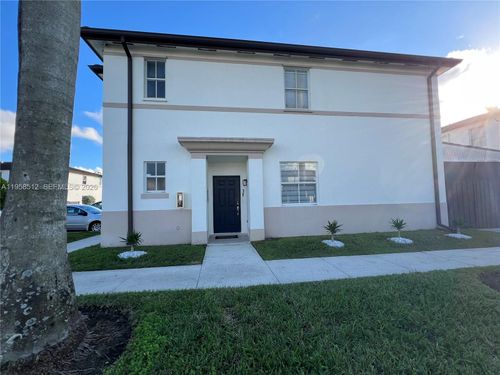 1-8001 W 36th Ave, Hialeah, FL, 33018-1623 | Card Image