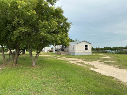 109 Mckelvain St, Oglesby, TX, 76561-2020 | Card Image