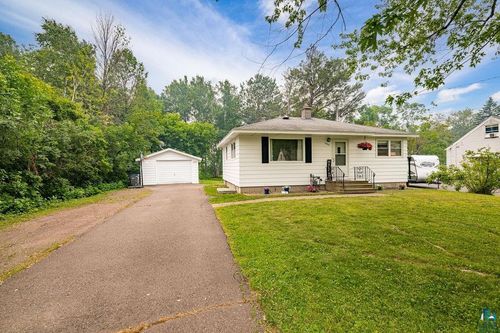2604 Hagberg St, Duluth, MN, 55811 | Card Image