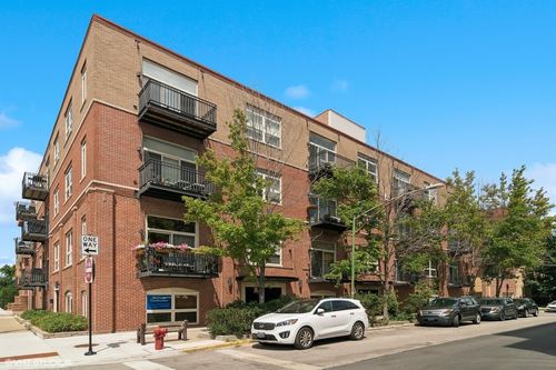 408-2806 Oakley Ave, Chicago, IL, 60618-8070 | Card Image