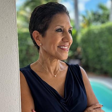 Nydia Roman